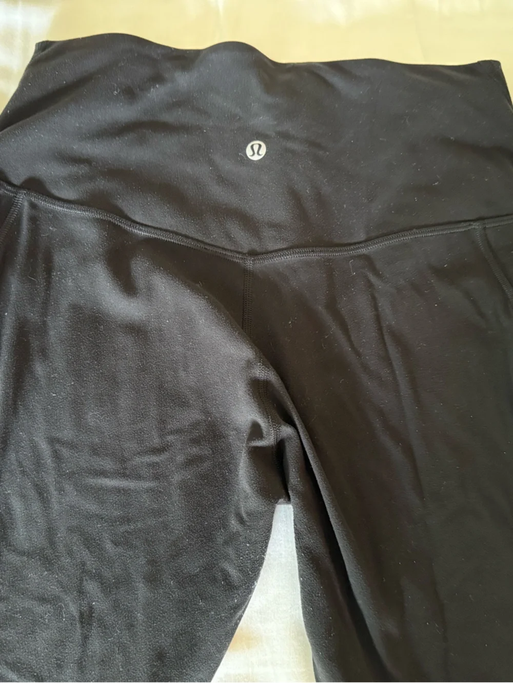 Lululemon Aligh with pockets Black High-Rise Leggings 28” - Picture 3 of 5